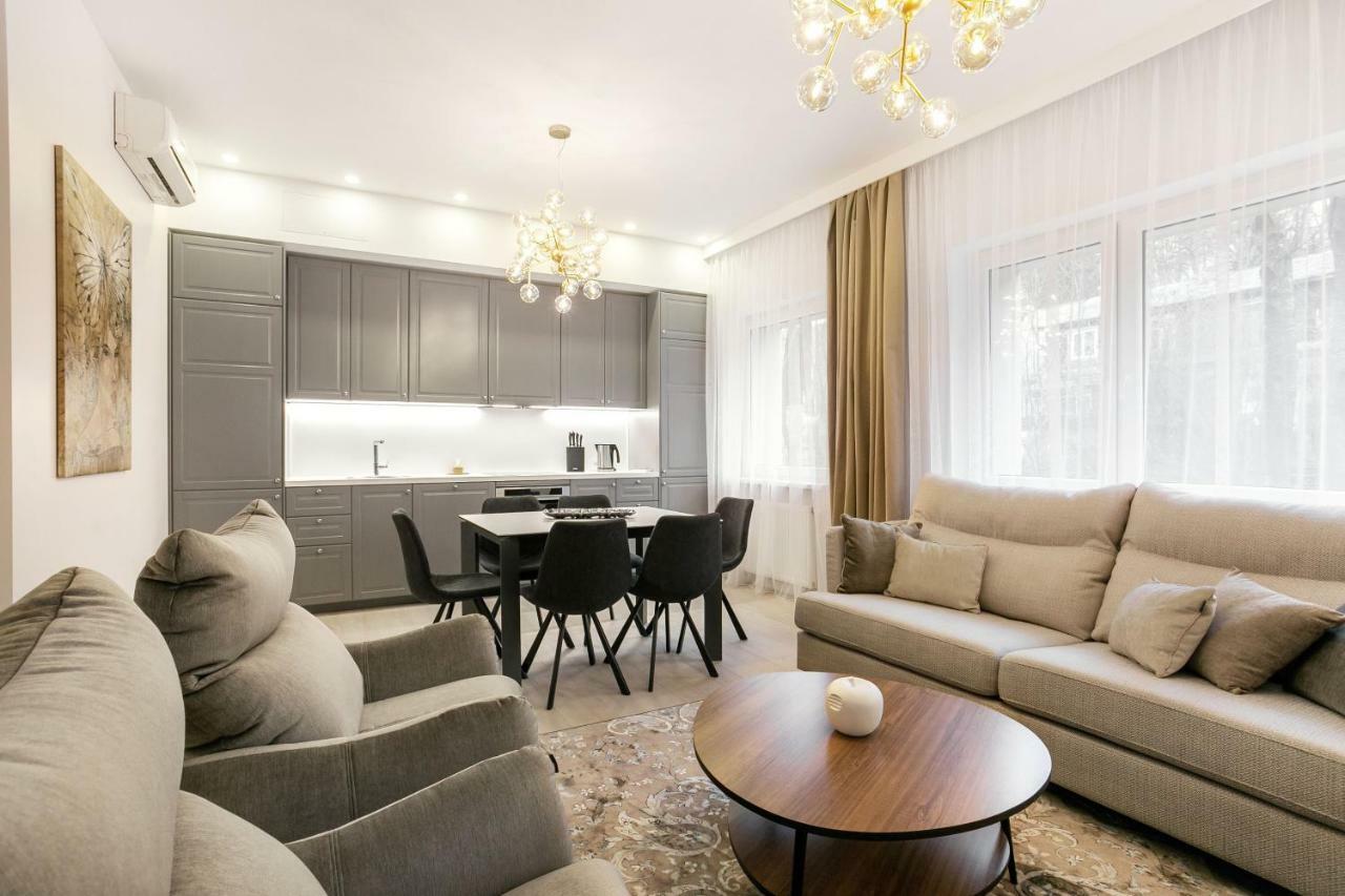 Luxury For Everyone - Hills Park Lux Apartments 3 VNO Esterno foto