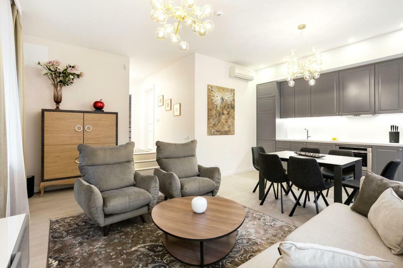 Luxury For Everyone - Hills Park Lux Apartments 3 VNO Esterno foto