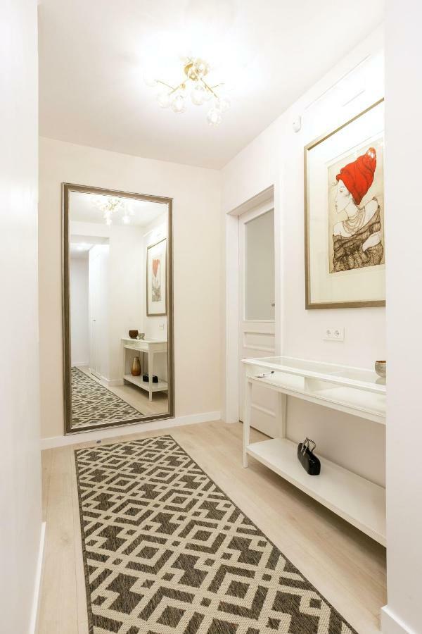 Luxury For Everyone - Hills Park Lux Apartments 3 VNO Esterno foto